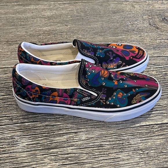 Vans Slip-On Trippy Dip Psychedelic Skull/Frog/Mushroom M 7/W 8.5 - Picture 3 of 6